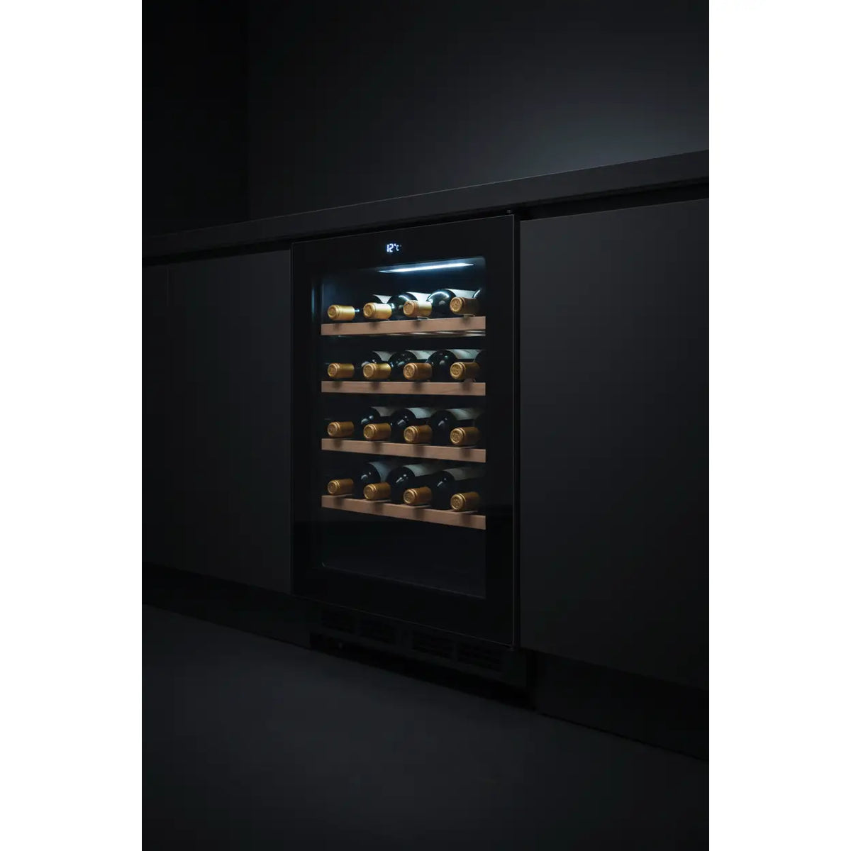 Vintec V150SG2 Noir — 150 Bottle Tall Single Temperature Wine Cabinet